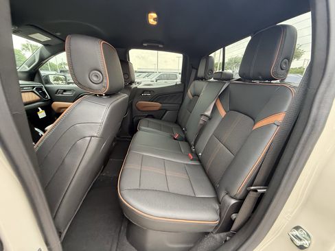 New 2026 GMC Canyon AT4 AWD/4WD image 16