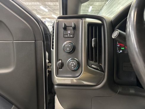 Used 2018 Chevrolet Silverado 2500 LT w/ Custom Sport Edition image 18