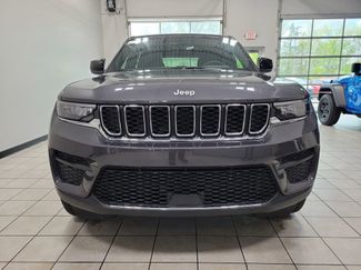 New 2026 Jeep Grand Cherokee Laredo X AWD/4WD video 2