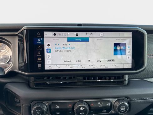 Used 2024 Jeep Wrangler Unlimited Rubicon image 22