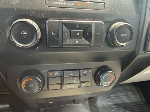 Used 2019 Ford F150 XL w/ Equipment Group 101A Mid AWD/4WD image 13