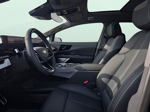 New 2025 Cadillac Optiq Sport 1 image 19