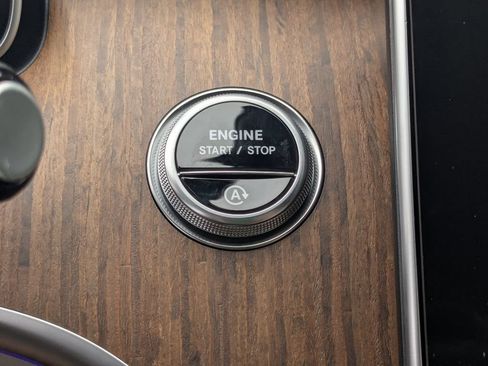 Certified 2024 Mercedes-Benz CLE 300 4MATIC Coupe image 14