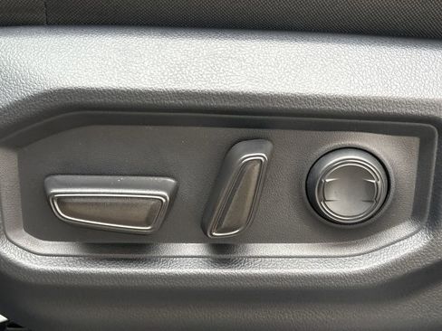 New 2026 Toyota Tundra SR5 image 9