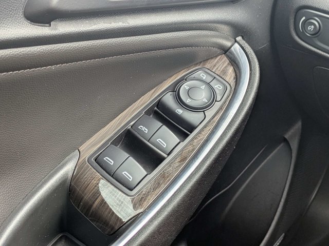 Used 2024 Chevrolet Malibu LT FWD image 22