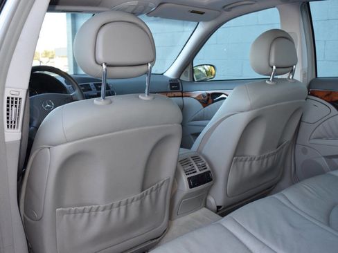 Used 2004 Mercedes-Benz E 500 Sedan image 34