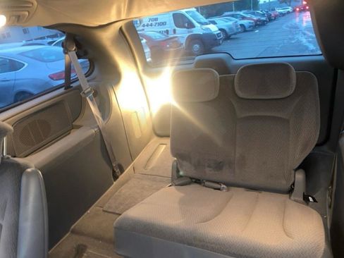 Used 2006 Dodge Grand Caravan SXT image 14