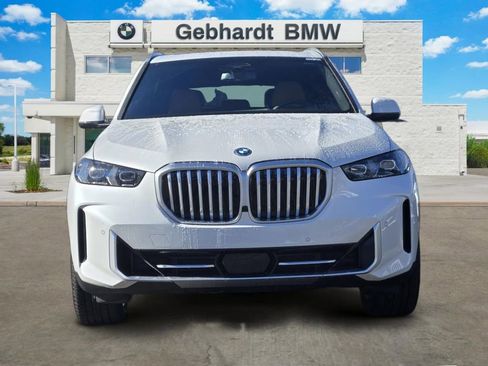 New 2026 BMW X5 xDrive50e AWD/4WD image 2