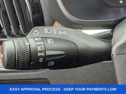 Used 2022 Volvo XC60 T8 Inscription Expression image 41