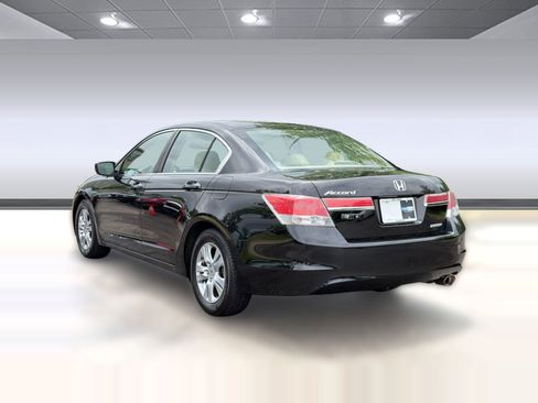 Used 2011 Honda Accord SE image 3