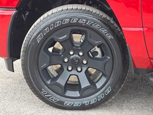 New 2026 RAM 1500 Express AWD/4WD image 10