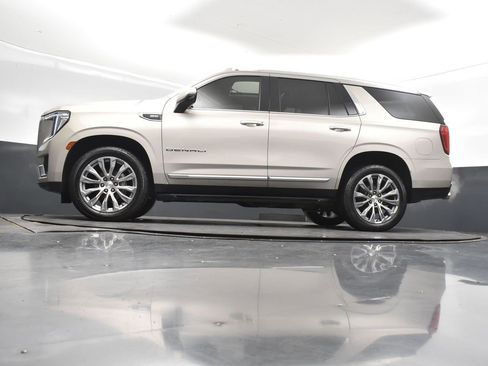 Used 2021 GMC Yukon Denali w/ LPO, Illumination Package image 37