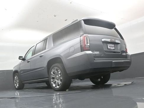 Used 2018 GMC Yukon XL Denali w/ Open Road Package AWD/4WD image 46