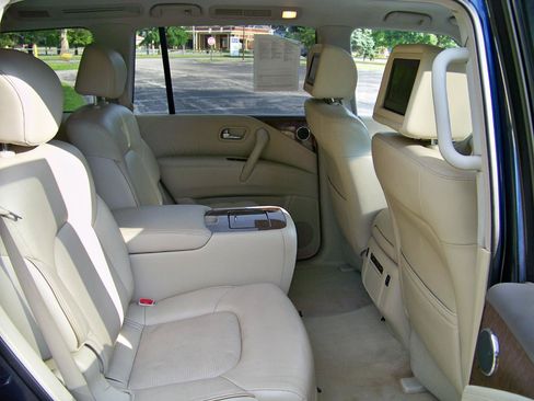 Used 2015 INFINITI QX80 4WD w/ 22" Wheel Package image 36