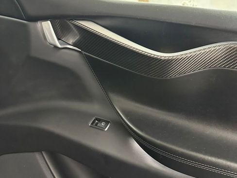 Used 2016 Tesla Model X Performance image 35