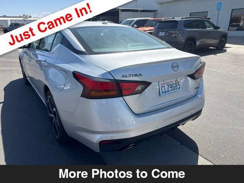 Used 2024 Nissan Altima 2.5 SR w/ SR Premium Package AWD/4WD image 3