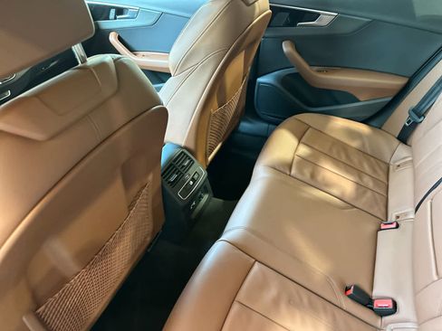 Used 2025 Audi A4 2.0T Premium w/ Convenience Package image 4