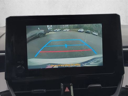 Used 2023 Toyota Corolla LE image 14