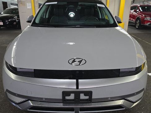 Used 2024 Hyundai Ioniq 5 Limited RWD image 2