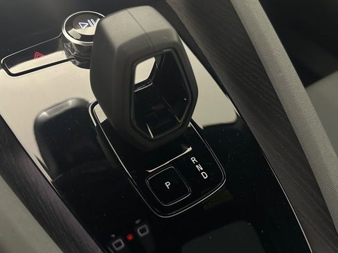 Certified 2021 Polestar Polestar 2 image 12