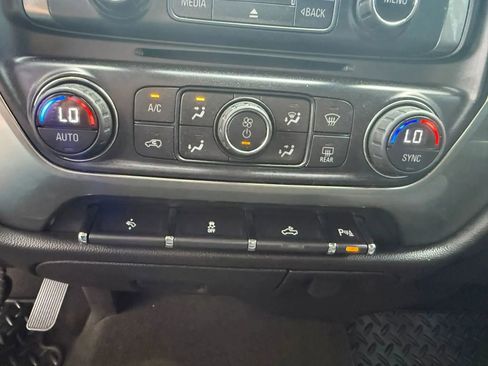 Used 2015 Chevrolet Silverado 1500 LT w/ All Star Edition AWD/4WD image 24