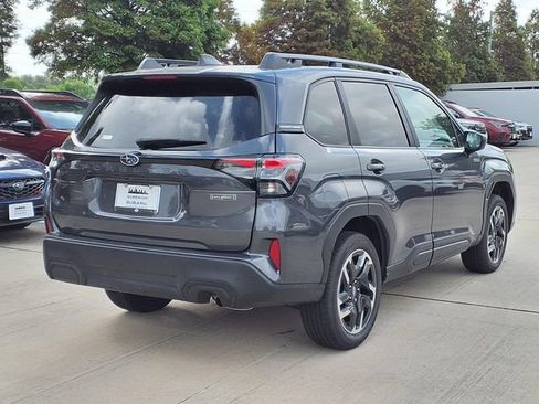 New 2026 Subaru Forester Premium AWD/4WD image 4