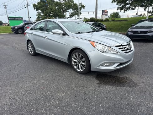 Used 2011 Hyundai Sonata SE FWD image 17