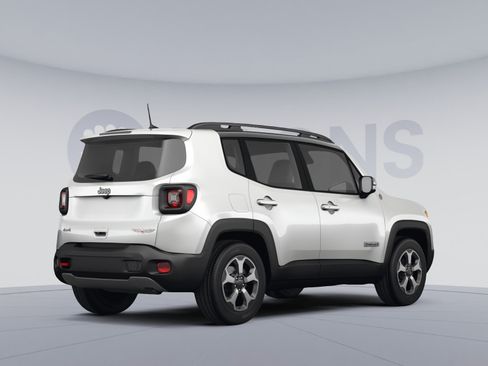 Used 2023 Jeep Renegade Trailhawk AWD/4WD image 4