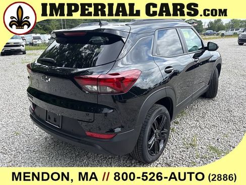 New 2026 Chevrolet TrailBlazer LT w/ Convenience Package AWD/4WD image 12