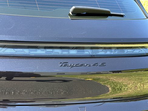 Certified 2024 Porsche Taycan 4S AWD/4WD image 30
