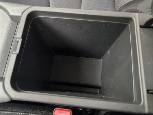 Used 2022 Nissan Sentra SV FWD image 38