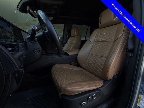 Used 2023 Cadillac Escalade Sport w/ Touring Package AWD/4WD image 4