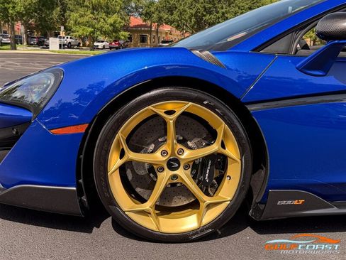 Used 2020 McLaren 600LT Spider RWD image 39