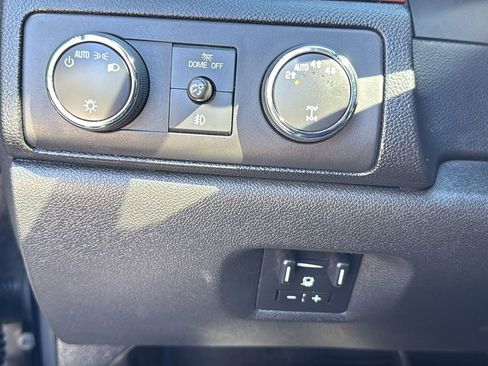 Used 2014 Chevrolet Tahoe LTZ image 27