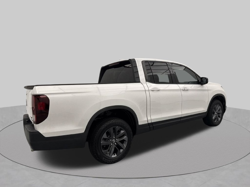 Used 2023 Honda Ridgeline Sport image 10