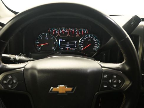 Used 2018 Chevrolet Silverado 1500 LT w/ All Star Edition image 15