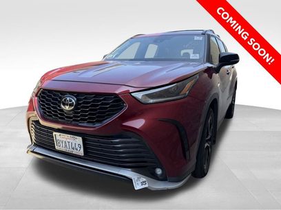 Used 2021 Toyota Highlander XSE