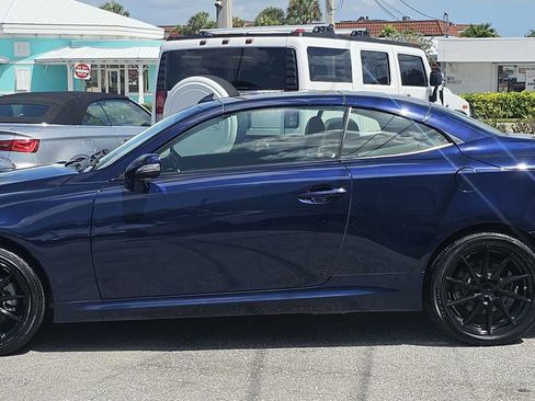 Used 2011 Lexus IS 250C RWD image 2