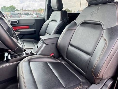 Used 2023 Ford Bronco Badlands AWD/4WD image 10