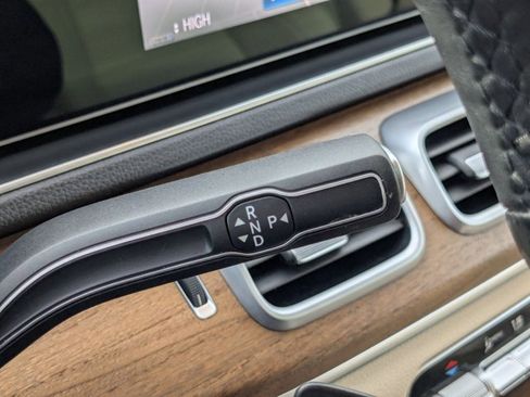 Certified 2022 Mercedes-Benz GLE 350 4MATIC image 18