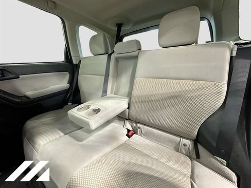 Used 2015 Subaru Forester 2.5i Premium w/ Popular Package #2 AWD/4WD image 27