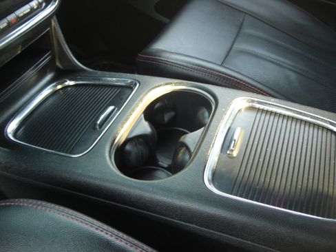 Used 2019 Dodge Grand Caravan GT image 8