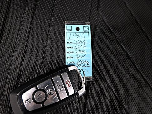 Used 2022 Ford Edge Titanium AWD/4WD image 38