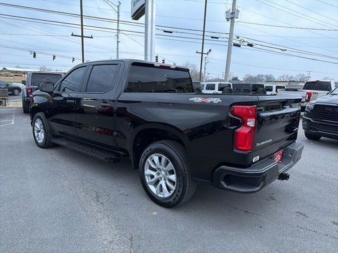 Used 2021 Chevrolet Silverado 1500 Custom image 4