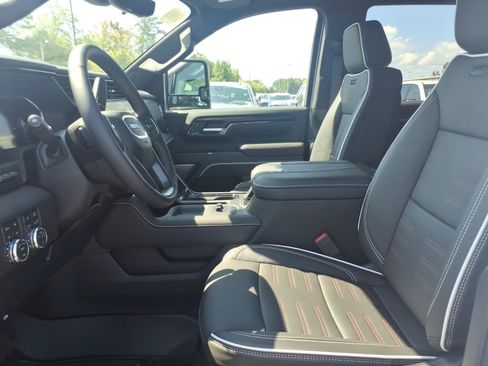 New 2026 GMC Sierra 2500 AT4X AWD/4WD image 18
