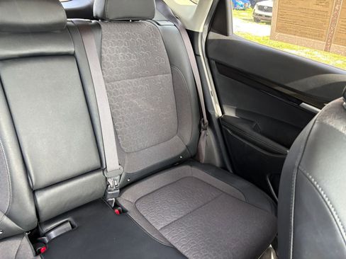 Used 2025 Kia Seltos S FWD image 39