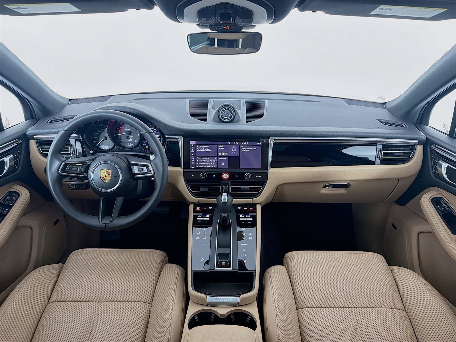 Certified 2026 Porsche Macan AWD/4WD image 16