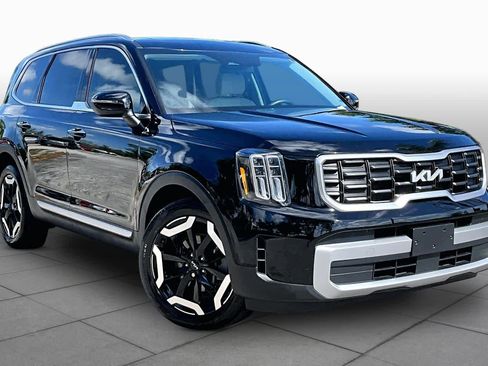 Used 2023 Kia Telluride S w/ S Sunroof Package AWD/4WD image 3