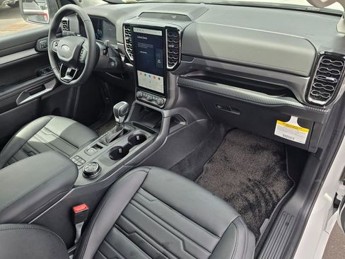 New 2026 Ford Ranger Lariat w/ Black Appearance Package AWD/4WD image 15