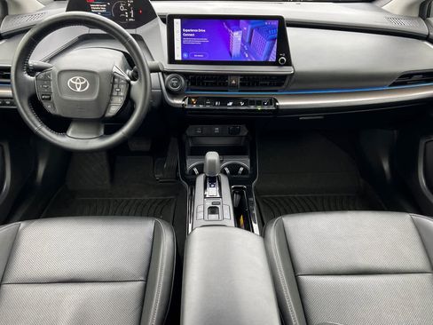 Certified 2024 Toyota Prius XLE image 3